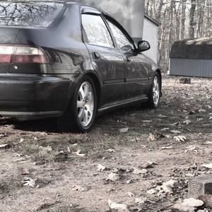 Meet your Posher, Charles